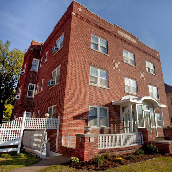 Douglas Street Apartments ICT Apts.